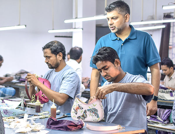 Stitching-Group-Factory_shot_0fdf23f9-d163-4d86-a463-b31e0af78b68.jpg